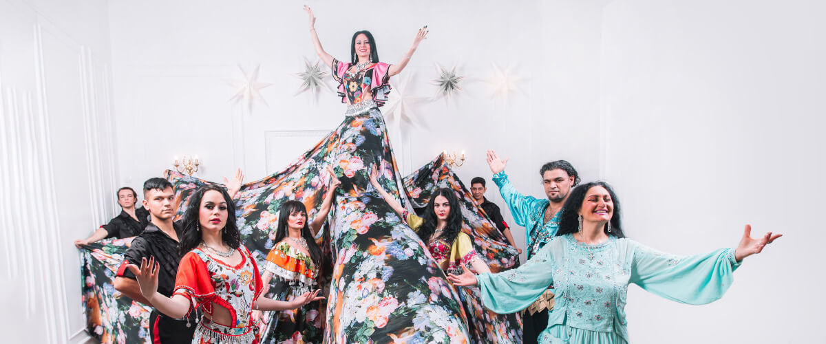 How Indian Fashion is contributing in the world of Fashion Internationally